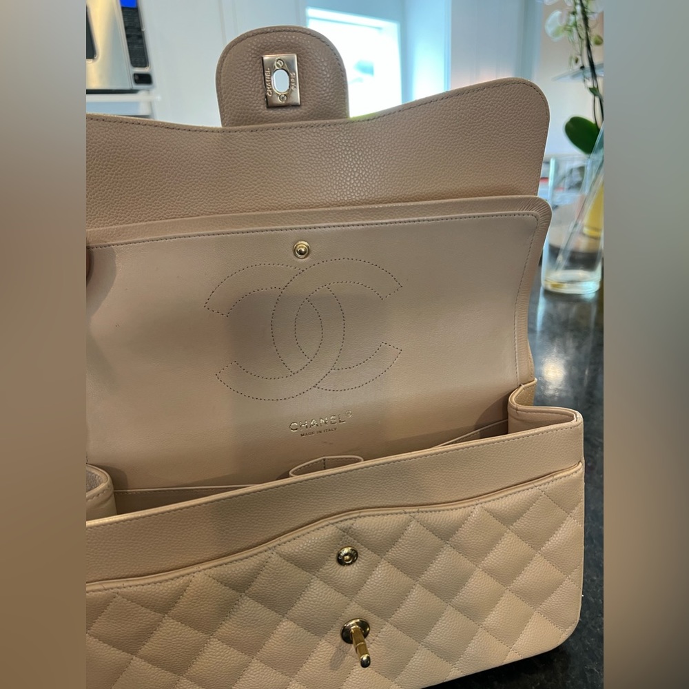 ✔️AUTHENTIC CHANEL✔️Caviar Quilted Jumbo Double Flap Beige PRISTINE CONDITION💯 - Picture 13 of 16